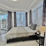 Moroccan Beachfront 2Bdr-Apt In Surfers Paradise