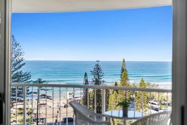 Moroccan Beachfront 2bdr-apt In Surfers Paradise Apartment